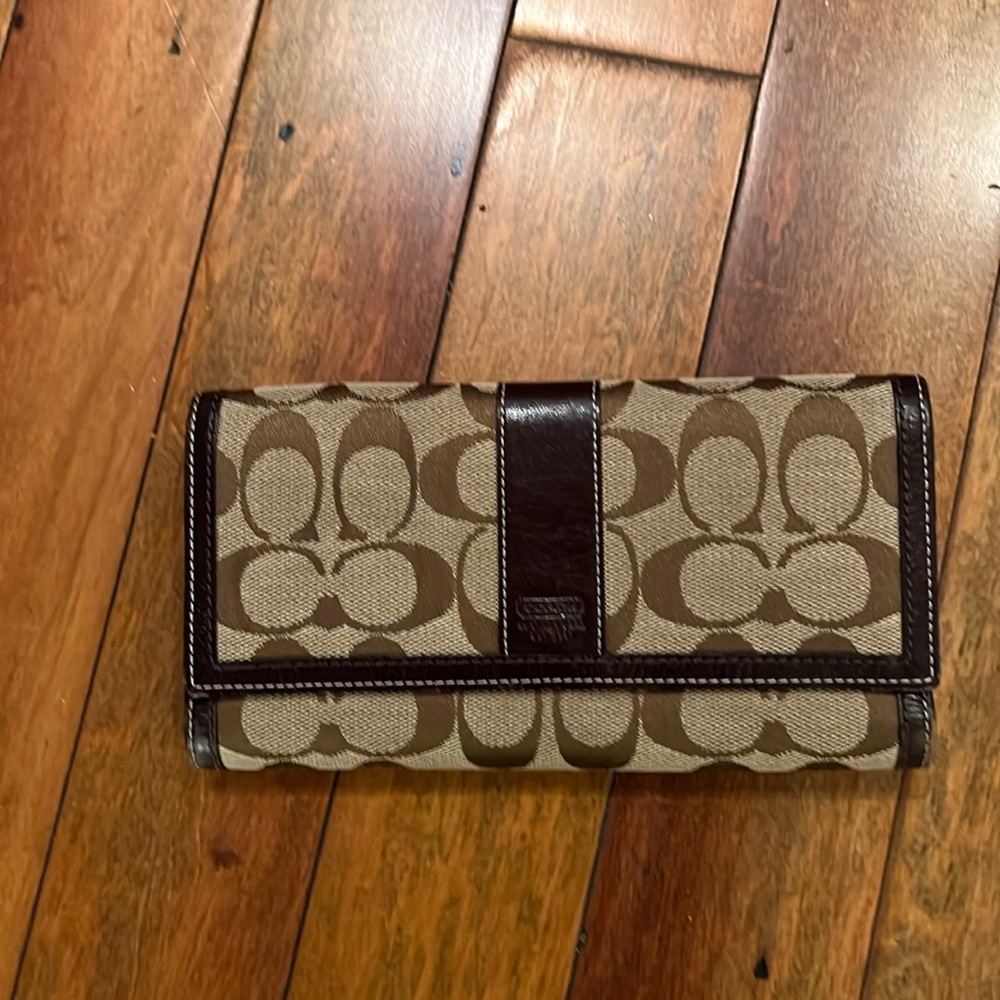 Coach wallet